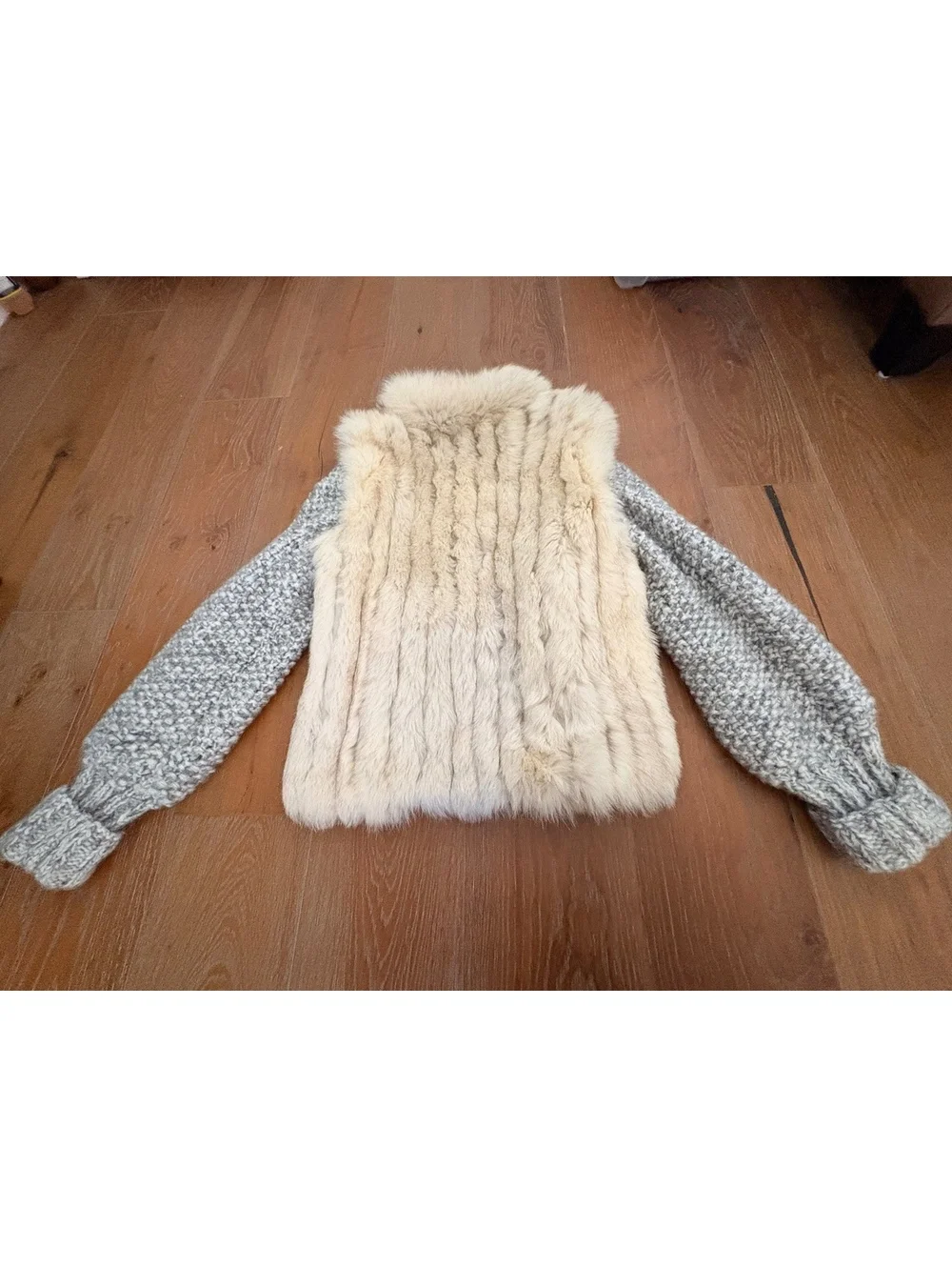 Natural Blue Fox Cream Fur Knit Removable Sleeve Vest Jacket Small